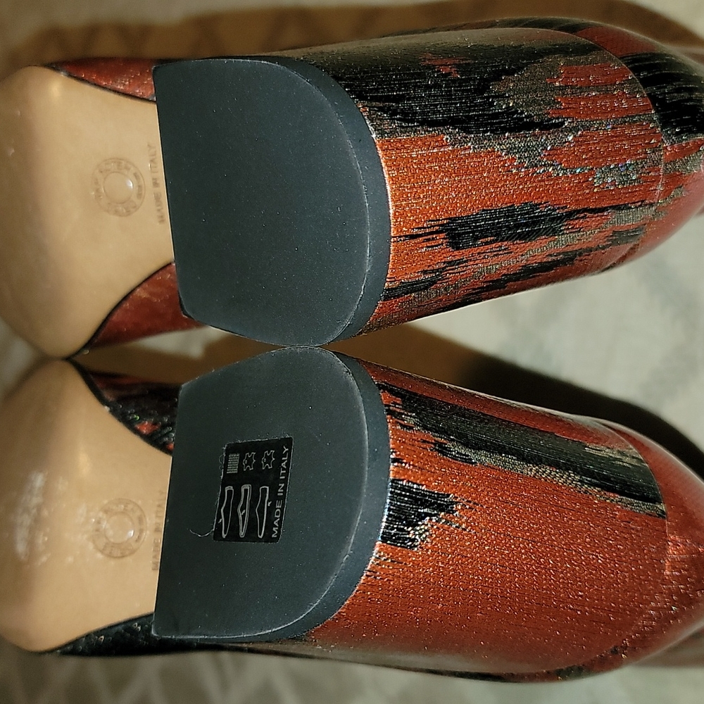Dries Van Noten Metallic Ikat Print Booties - Picture 8 of 12